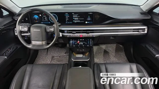 Hyundai Grandeur Grandeur (GN7) 2.5 Бензин 2WD — Фото автомобиля 6
