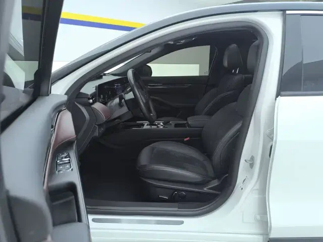 Ford Mondeo — Фото автомобиля 9