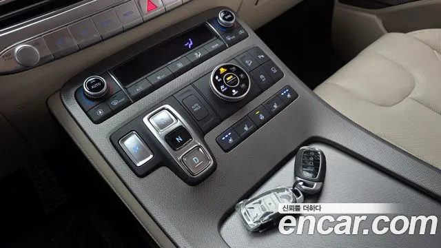 Hyundai Palisade Palisade Дизель 2.2 4WD — Фото автомобиля 9