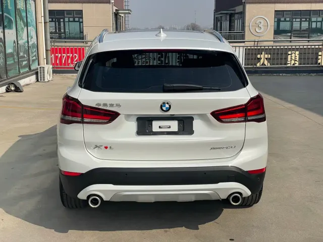 BMW X1 — Фото автомобиля 4
