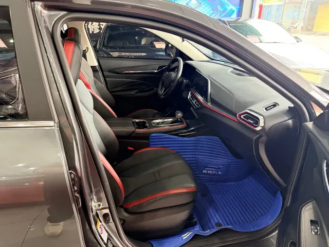 Changan Oushang X5 — Фото автомобиля 7
