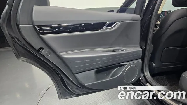 Genesis G80 RG3 — Фото автомобиля 14