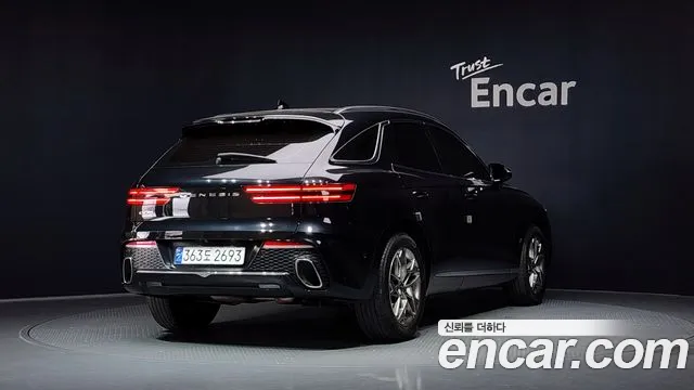 Genesis GV70 2.5T Бензин 2WD — Фото автомобиля 2