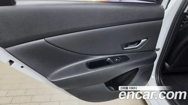 Hyundai Avante CN7 — Фото автомобиля 14