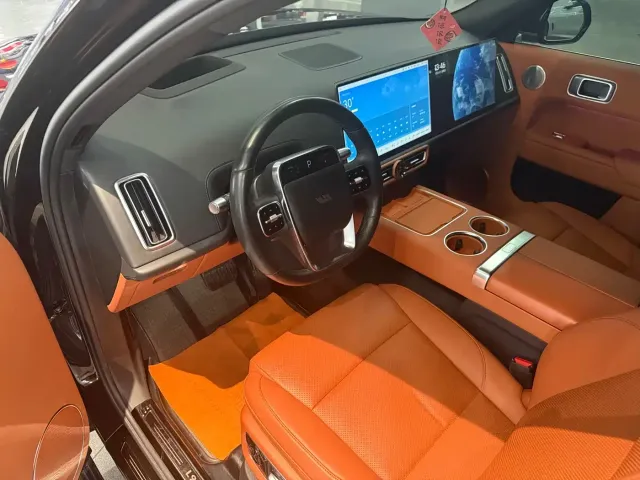 Li Auto Li Xiang L9 2024 Model Ultra — Фото автомобиля 6