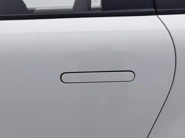 Changan Lumin — Фото автомобиля 18