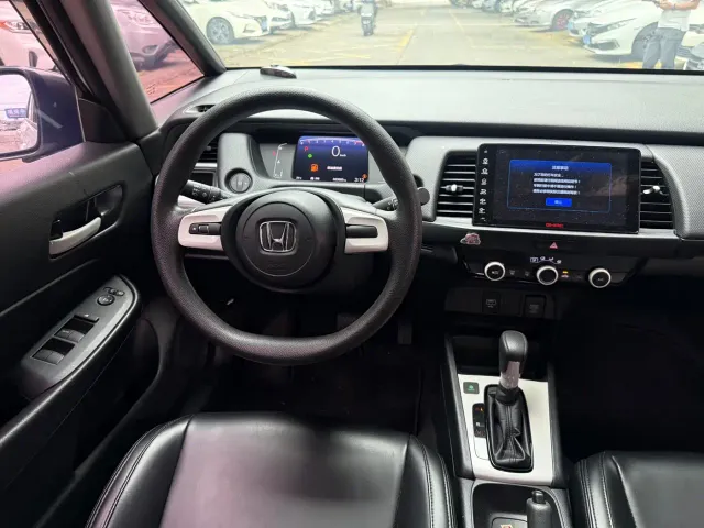 Honda Fit — Фото автомобиля 7
