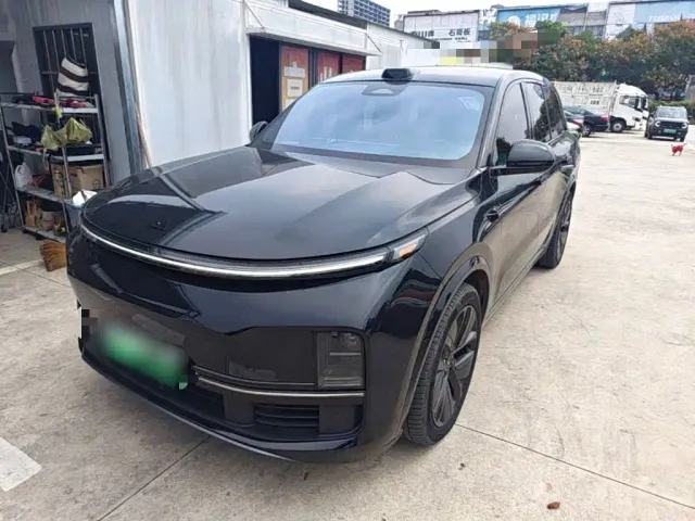 Фотография автомобиля — Li Auto L8