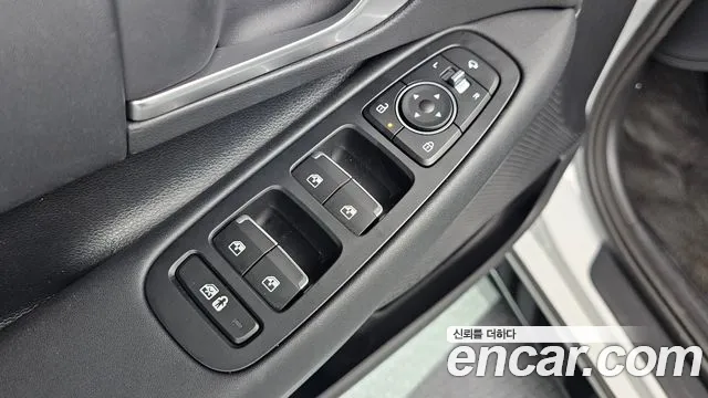 Hyundai Sonata — Фото автомобиля 26