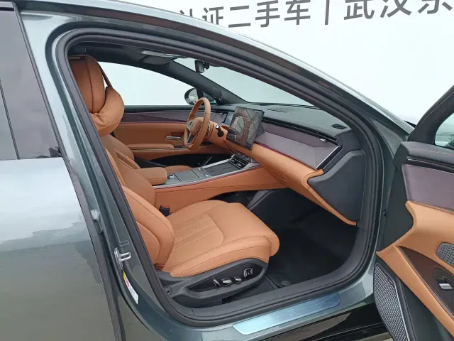 BYD Han L — Фото автомобиля 16