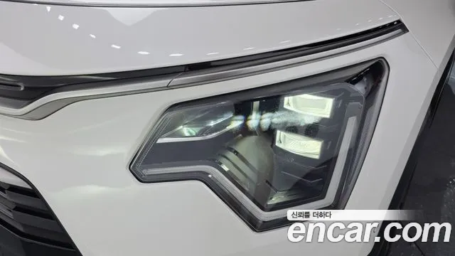Kia Niro The All New Niro Signature — Фото автомобиля 17