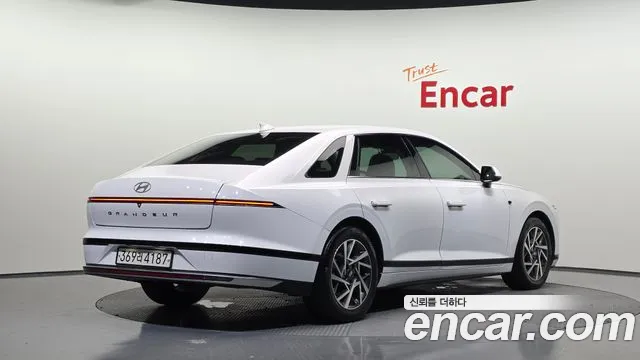 Hyundai Grandeur GN7 — Фото автомобиля 2