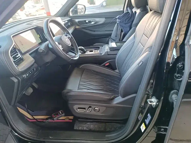 GAC Trumpchi GS8 — Фото автомобиля 14