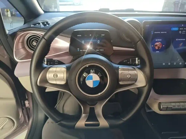 BYD Dolphin 2025 420km Freedom Edition — Фото автомобиля 3