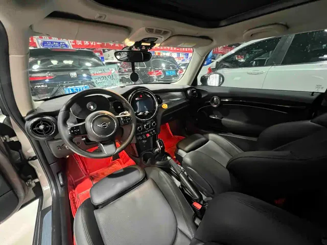 MINI Hatch — Фото автомобиля 5
