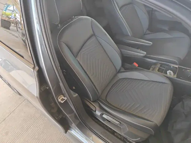 Volkswagen ID.3 — Фото автомобиля 24