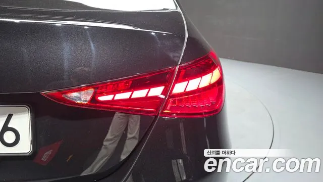 Mercedes-Benz C-Class — Фото автомобиля 22
