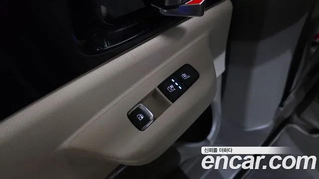 Kia Carnival 4th Gen — Фото автомобиля 24