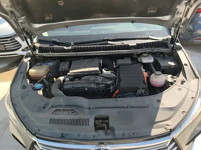 BYD Song MAX — Фото автомобиля 19