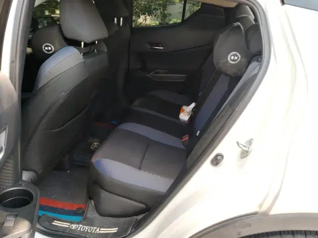 Toyota C-HR — Фото автомобиля 11