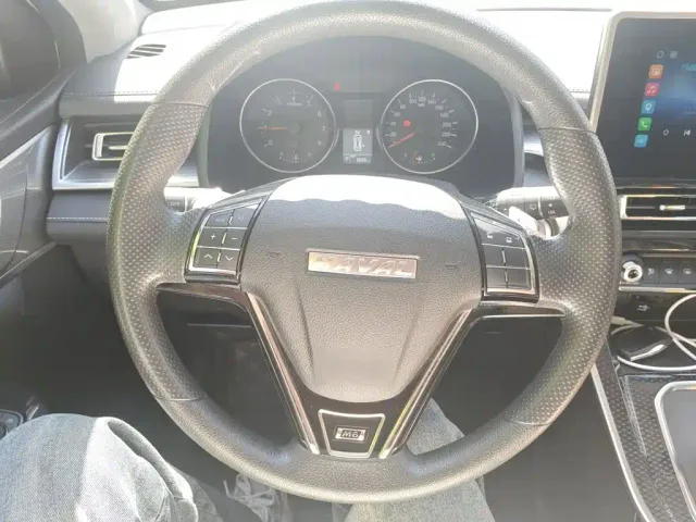 Haval M6 — Фото автомобиля 6