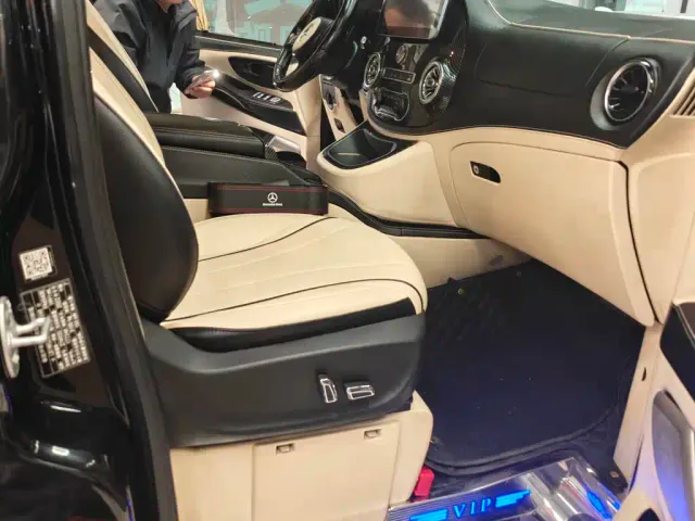 Mercedes-Benz Vito — Фото автомобиля 9