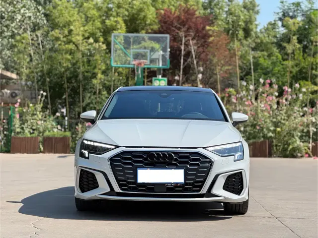 Audi A3 — Фото автомобиля 2