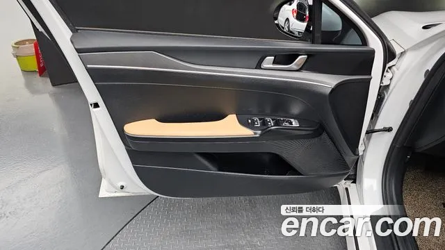 Kia K5 Prestige — Фото автомобиля 22