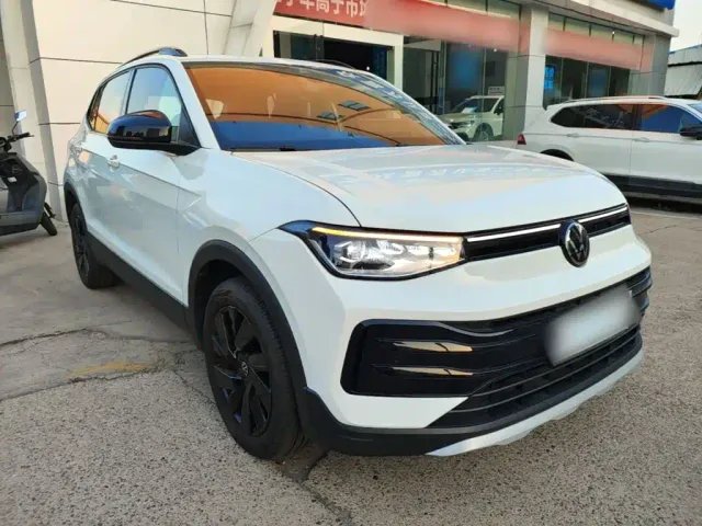 Volkswagen Tharu — Фото автомобиля 3