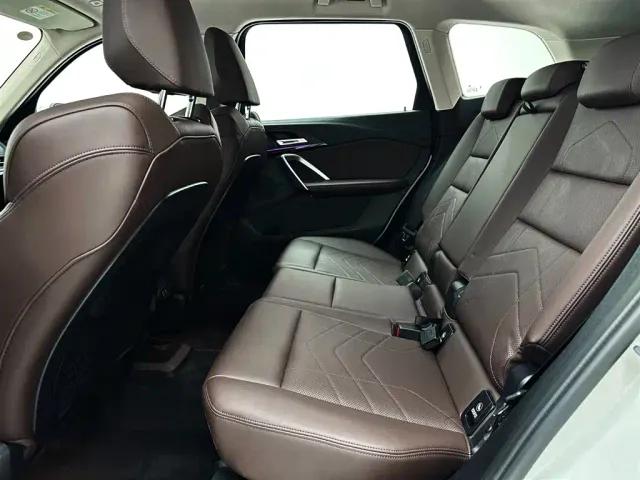 BMW X1 — Фото автомобиля 13