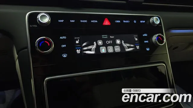 Genesis GV80 — Фото автомобиля 26