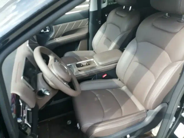 Wuling Starlight 730 — Фото автомобиля 14