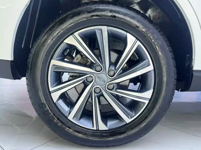 Geely Vision X6 — Фото автомобиля 19