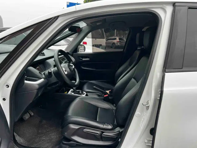 Honda Fit — Фото автомобиля 2