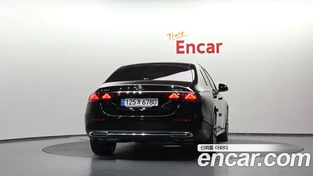 Mercedes-Benz E-Class W214 — Фото автомобиля 4
