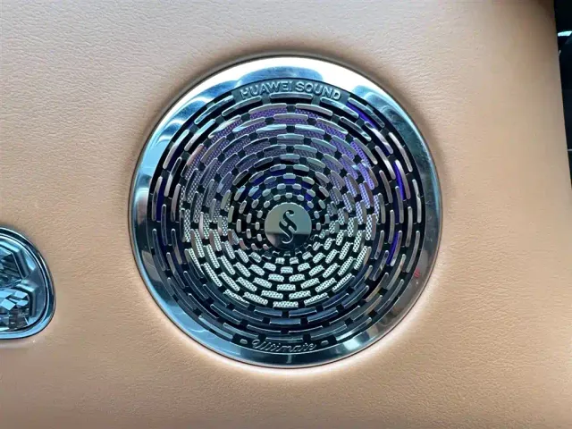 Maextro S800 — Фото автомобиля 13