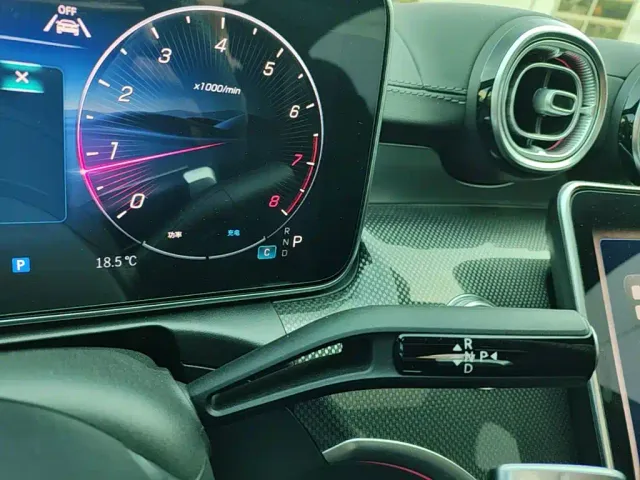 Mercedes-Benz C-Class — Фото автомобиля 13