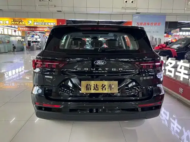 Ford Lingrui — Фото автомобиля 6