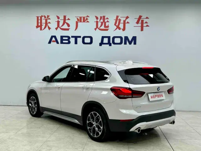 BMW X1 — Фото автомобиля 5