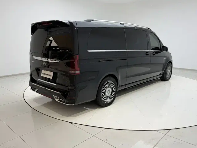 Mercedes-Benz V-Class — Фото автомобиля 28