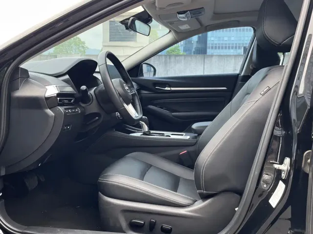 Nissan Teana — Фото автомобиля 12