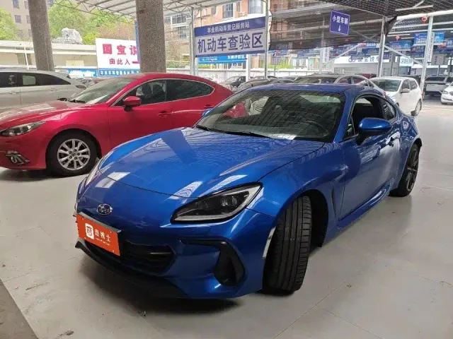 Фотография автомобиля — Subaru BRZ