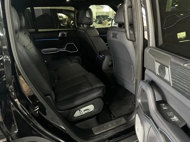 BYD FangChengBao Leopard 8 — Фото автомобиля 8