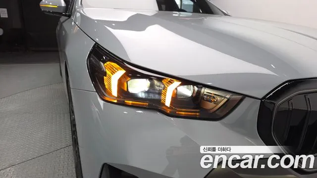 BMW 5-Series — Фото автомобиля 17