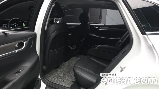 Hyundai Grandeur Новый Grandeur IG — Фото автомобиля 11