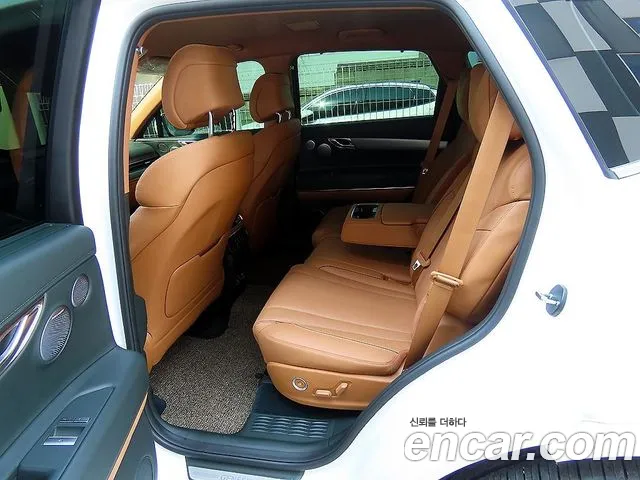 Genesis GV80 2.5T Бензин AWD — Фото автомобиля 6