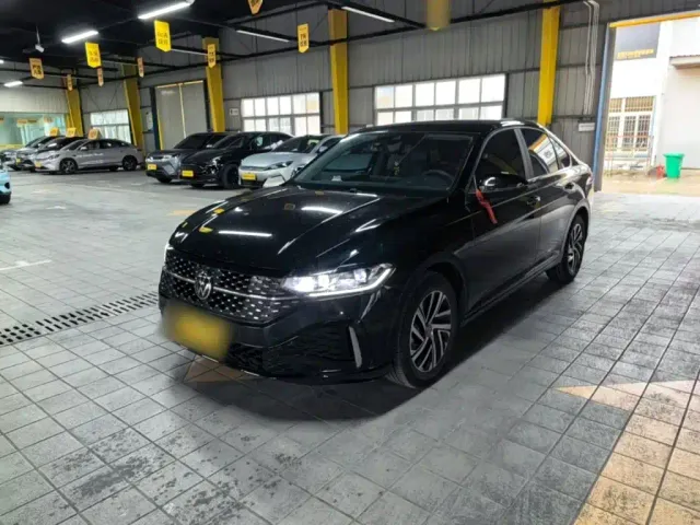 Фотография автомобиля — Volkswagen Lavida