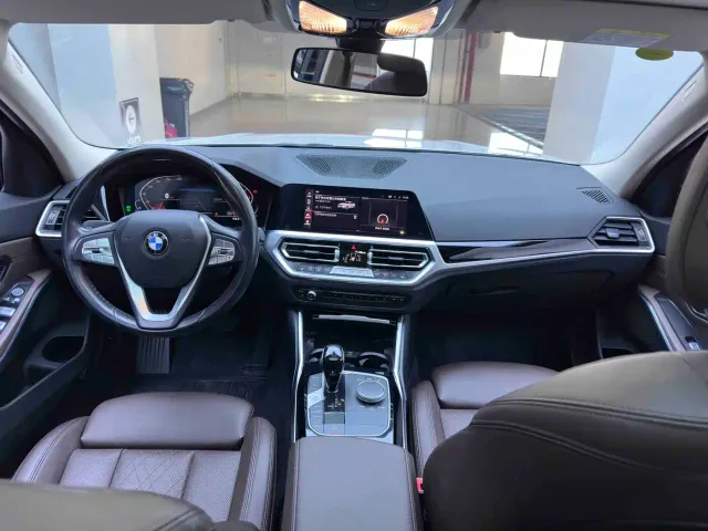 BMW 3 Series — Фото автомобиля 19
