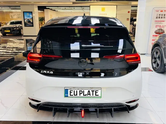 Volkswagen Volkswagen ID.3 2025 Smart Edition Ultimate Intelligence Oxygen Version — Фото автомобиля 5