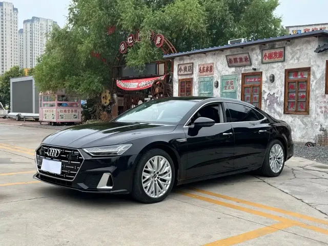Audi Audi A7L 2024 45TFSI S-line Dream Edition Crystal Package — Фото автомобиля 5